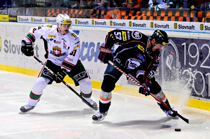 Gólová prestrelka pre Záhorákov